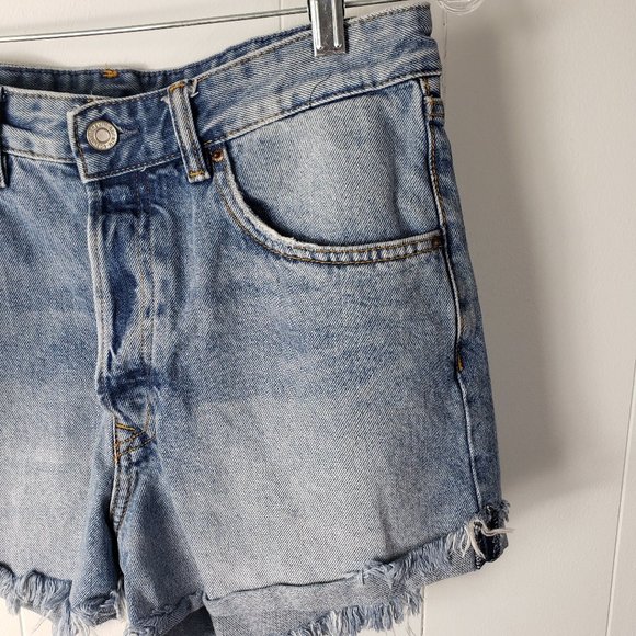 H&M Pants - h&m • denim shorts